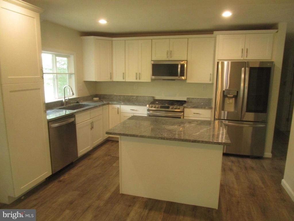 10318 Aster Lane - Photo 4