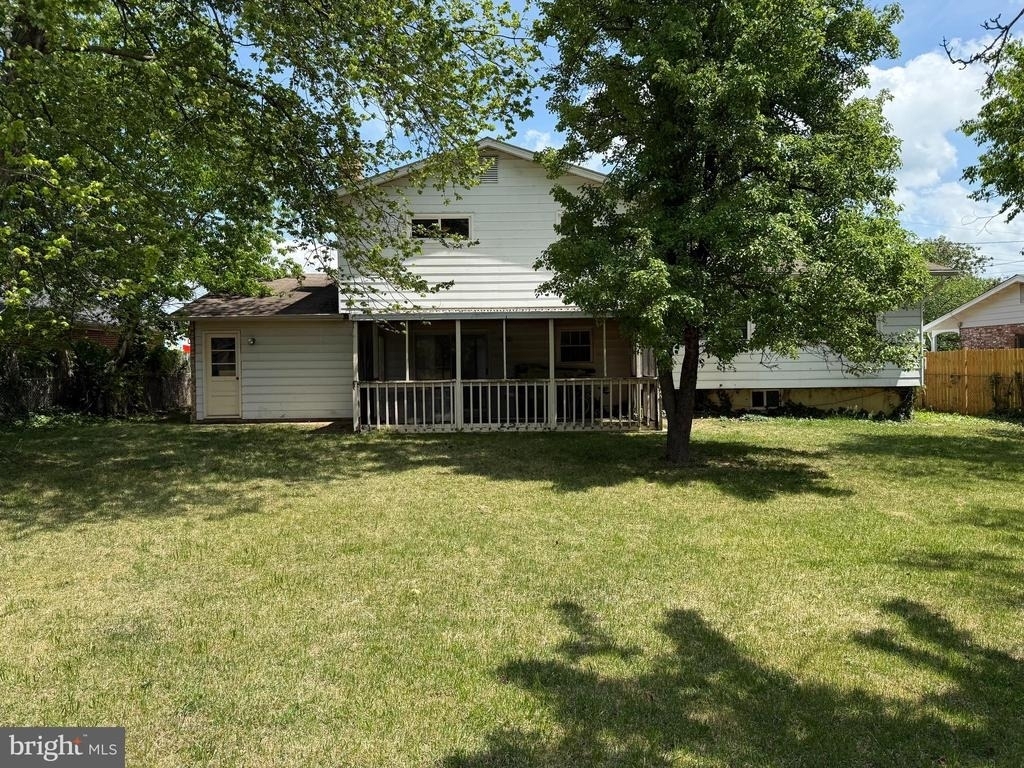 7905 Esther Drive - Photo 17