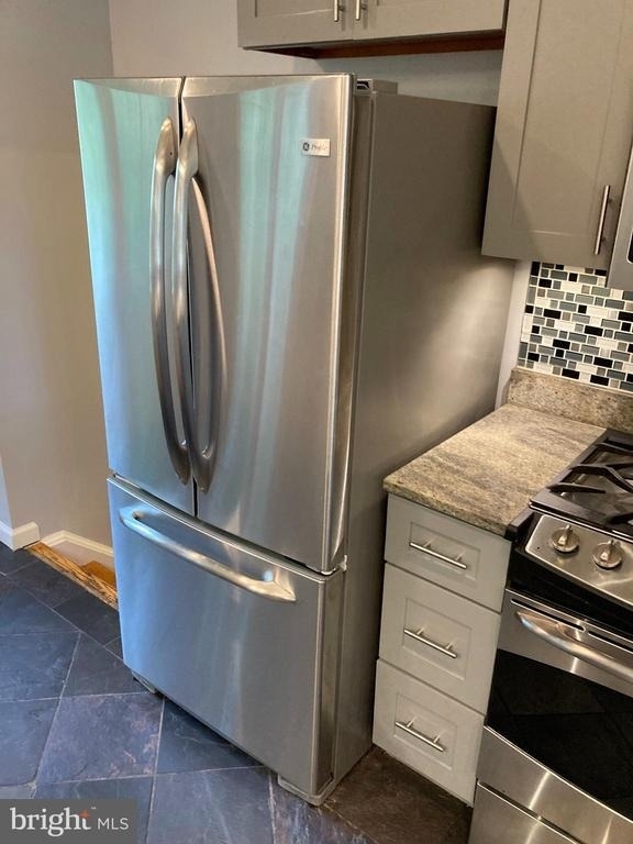 7905 Esther Drive - Photo 7