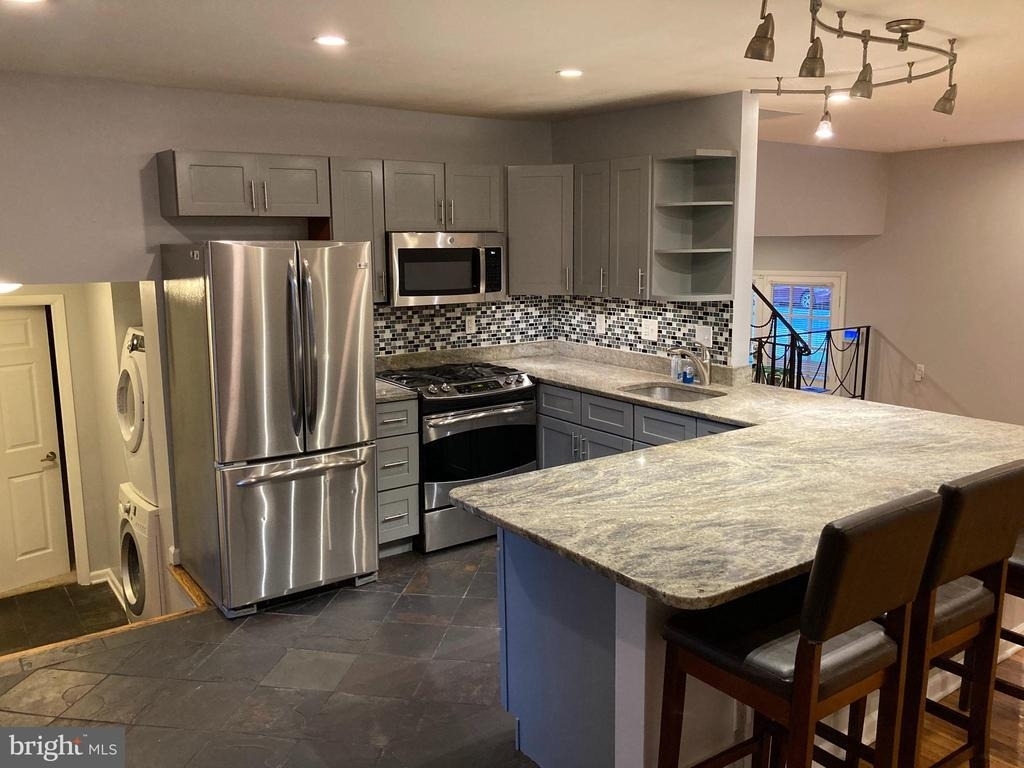 7905 Esther Drive - Photo 1