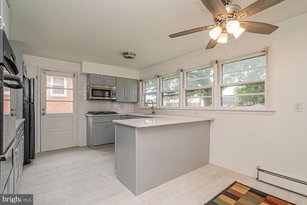 1916 Porter Avenue - Photo 19