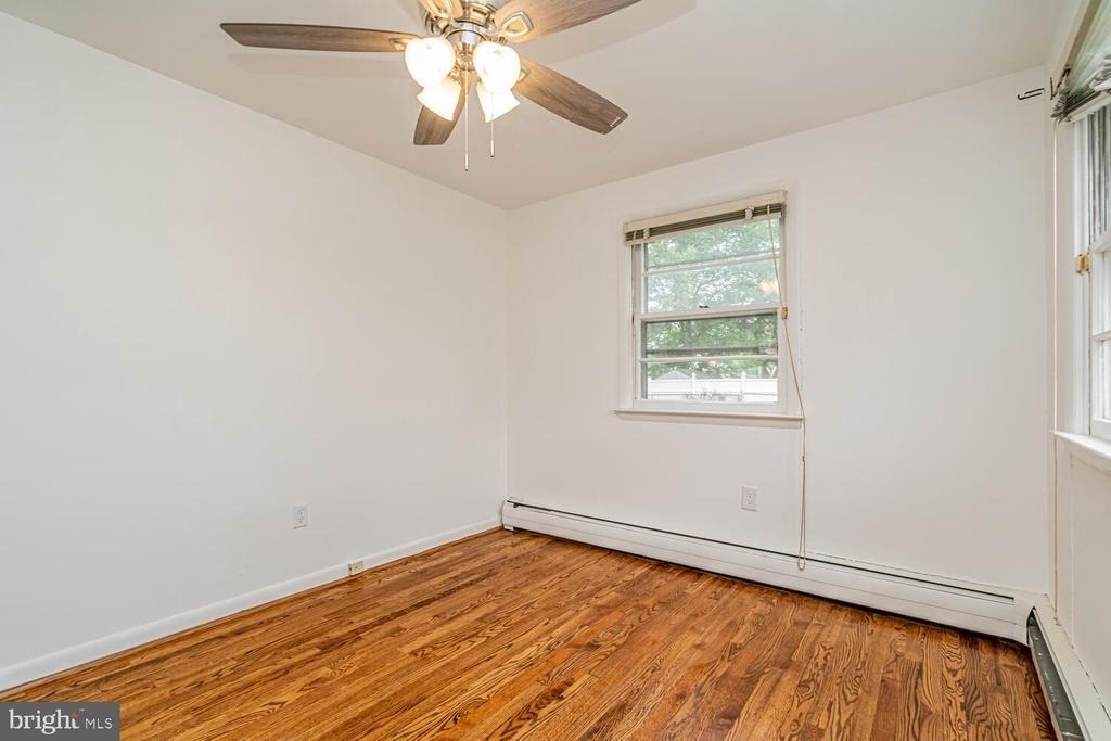 1916 Porter Avenue - Photo 11