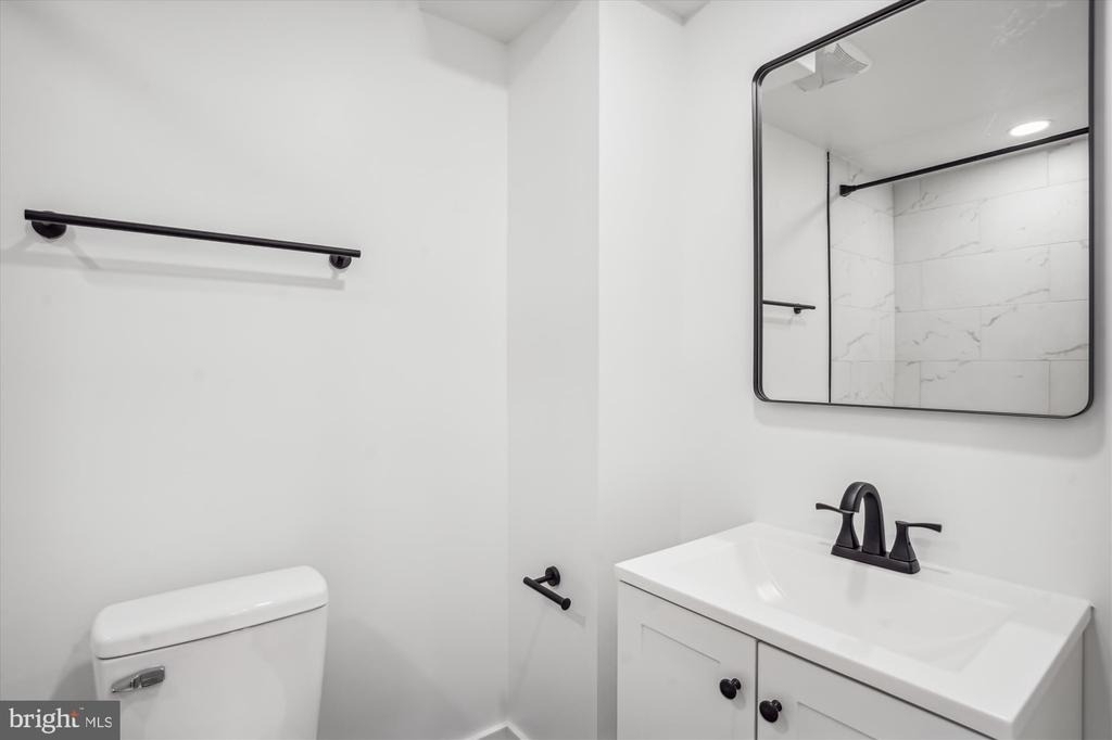 8648 Watershed Court - Photo 16