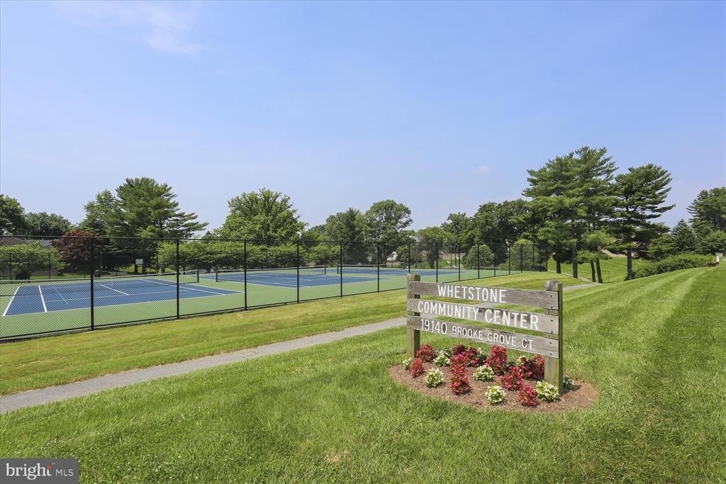 8648 Watershed Court - Photo 45