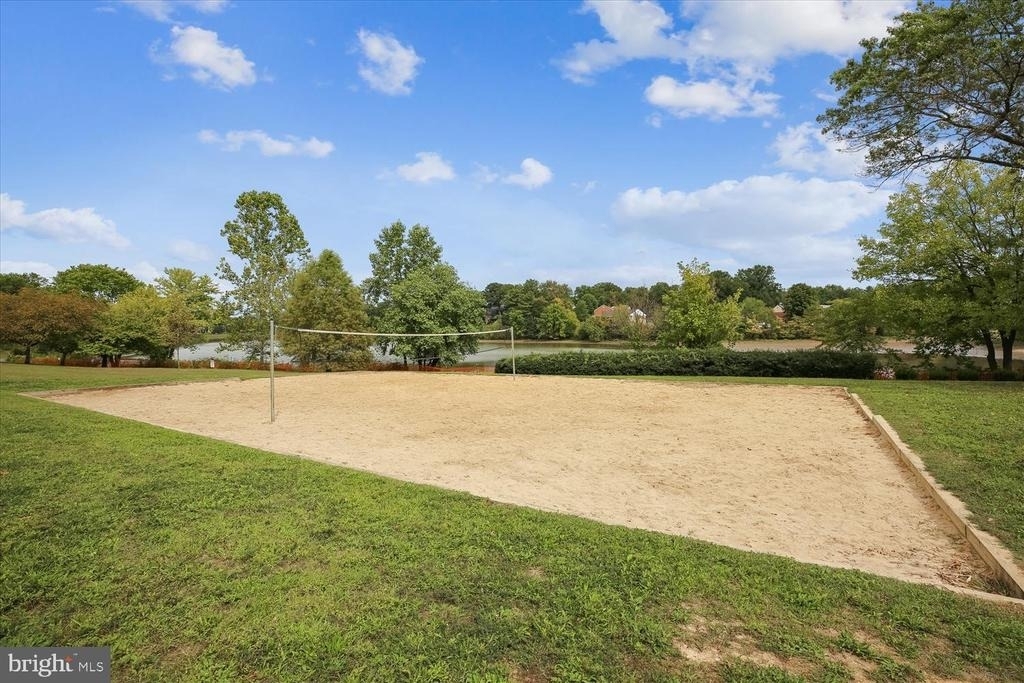 8648 Watershed Court - Photo 43