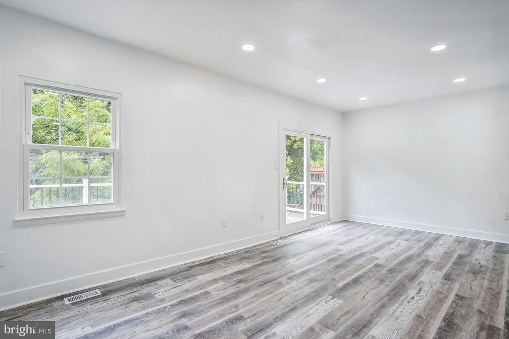 8648 Watershed Court - Photo 9