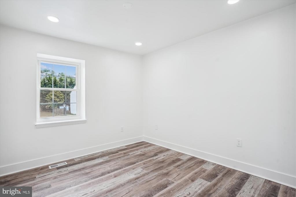 8648 Watershed Court - Photo 20