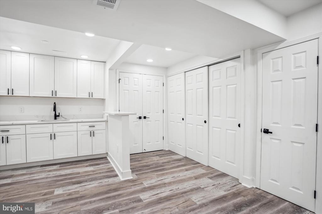 8648 Watershed Court - Photo 27