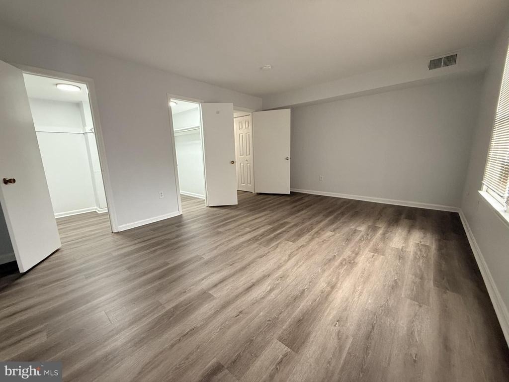 784 Quince Orchard Boulevard - Photo 16