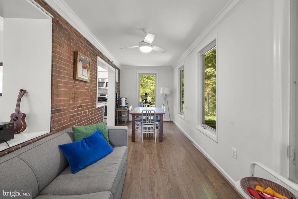 9311 Woodland Drive - Photo 16
