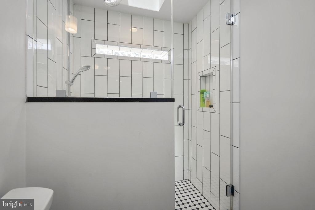9311 Woodland Drive - Photo 18