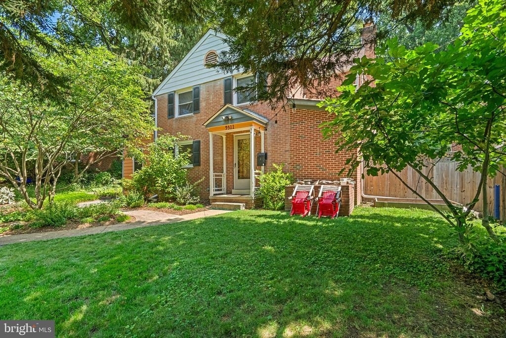 9311 Woodland Drive - Photo 2