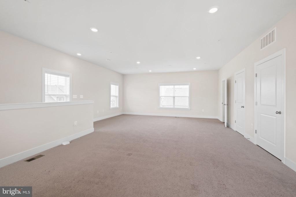 143 Rubens Drive - Photo 28