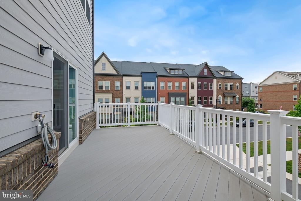 143 Rubens Drive - Photo 16