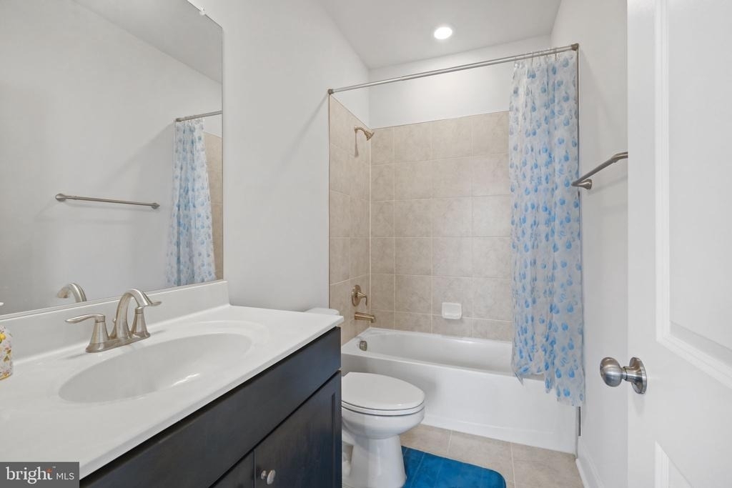 143 Rubens Drive - Photo 6