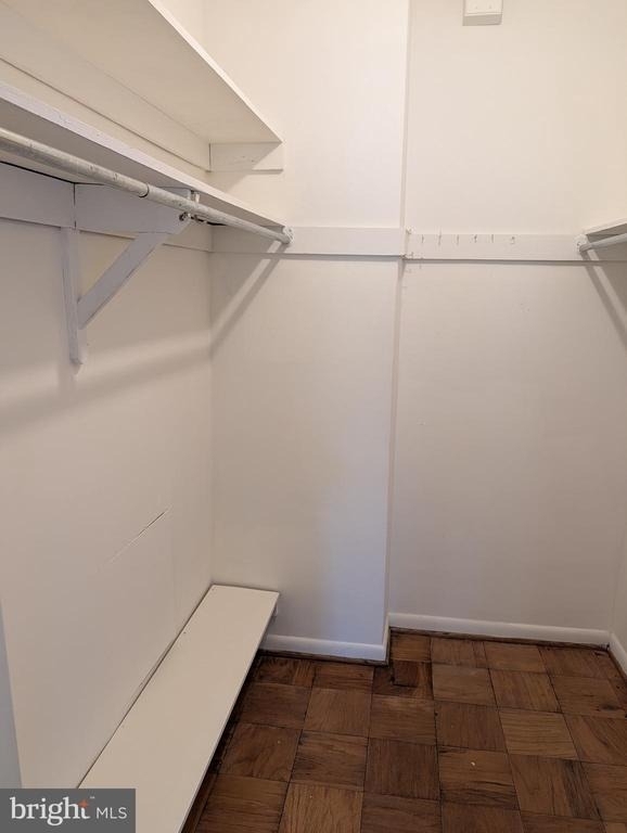10401 Grosvenor Place - Photo 14
