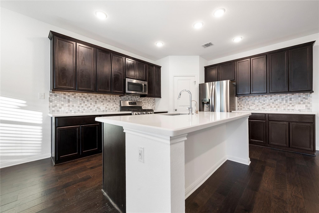 5146 Veranda Ter - Photo 18
