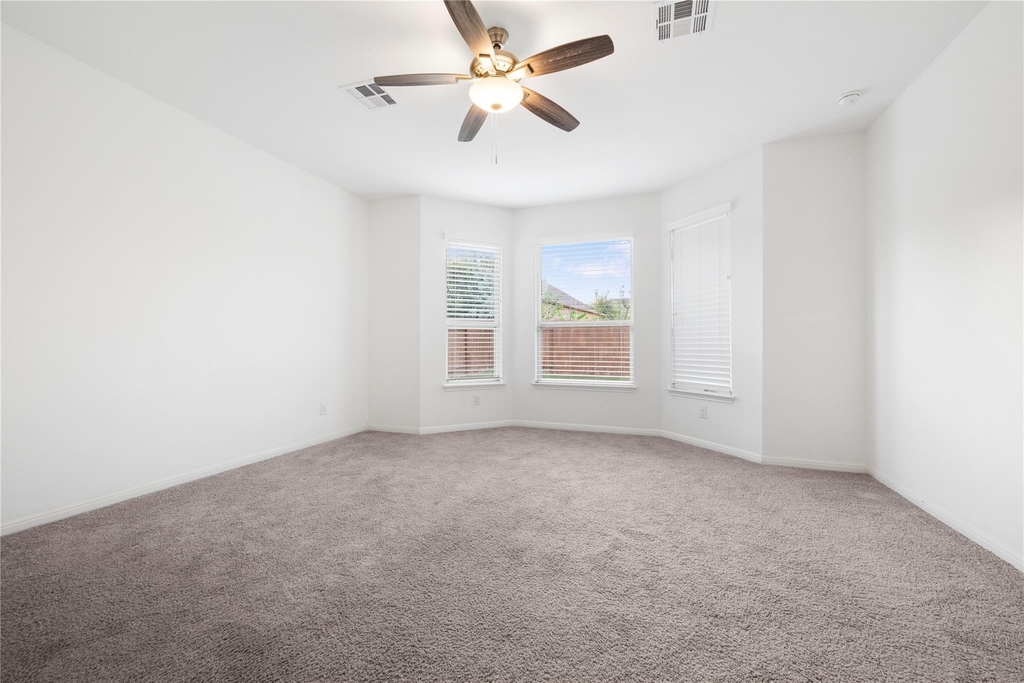 5146 Veranda Ter - Photo 26