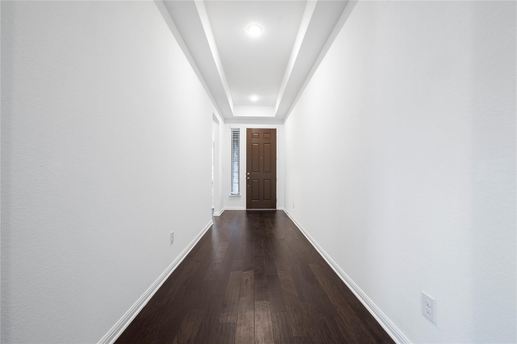 5146 Veranda Ter - Photo 8
