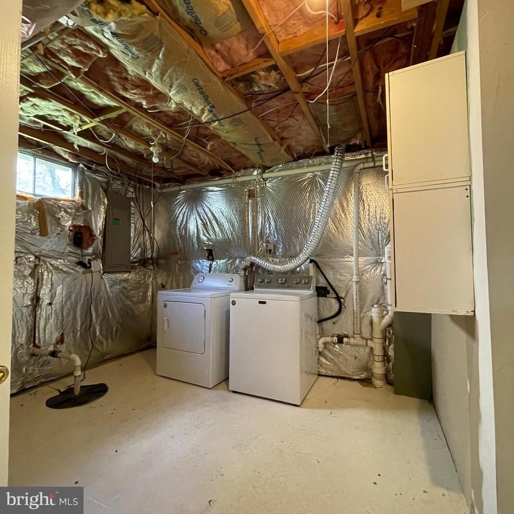 8346 Lincoln Drive - Photo 24