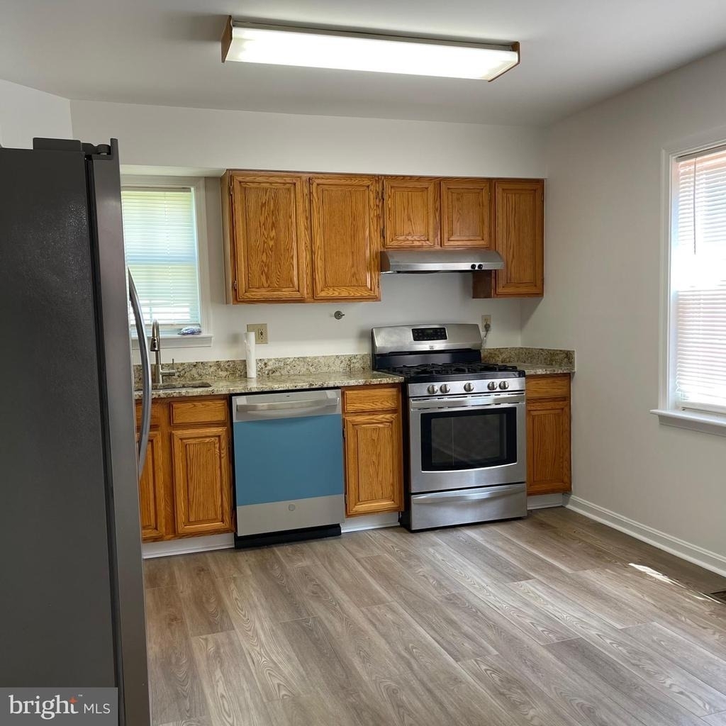 8346 Lincoln Drive - Photo 3