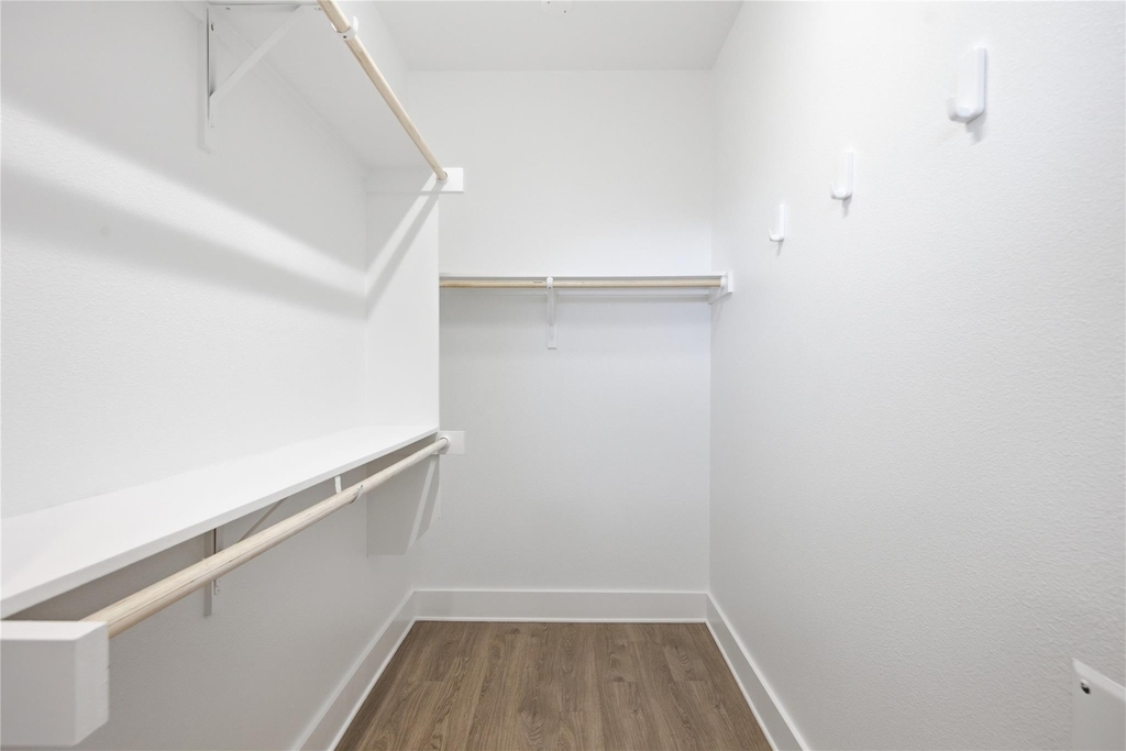 4704 Sunset Trl - Photo 5