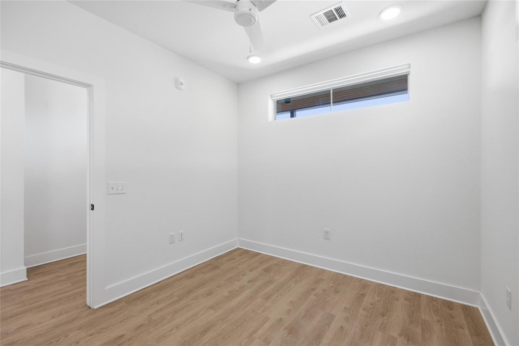 4704 Sunset Trl - Photo 11
