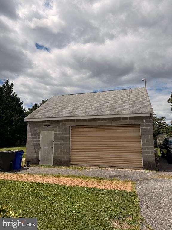 8474 Leishear Road - Photo 17