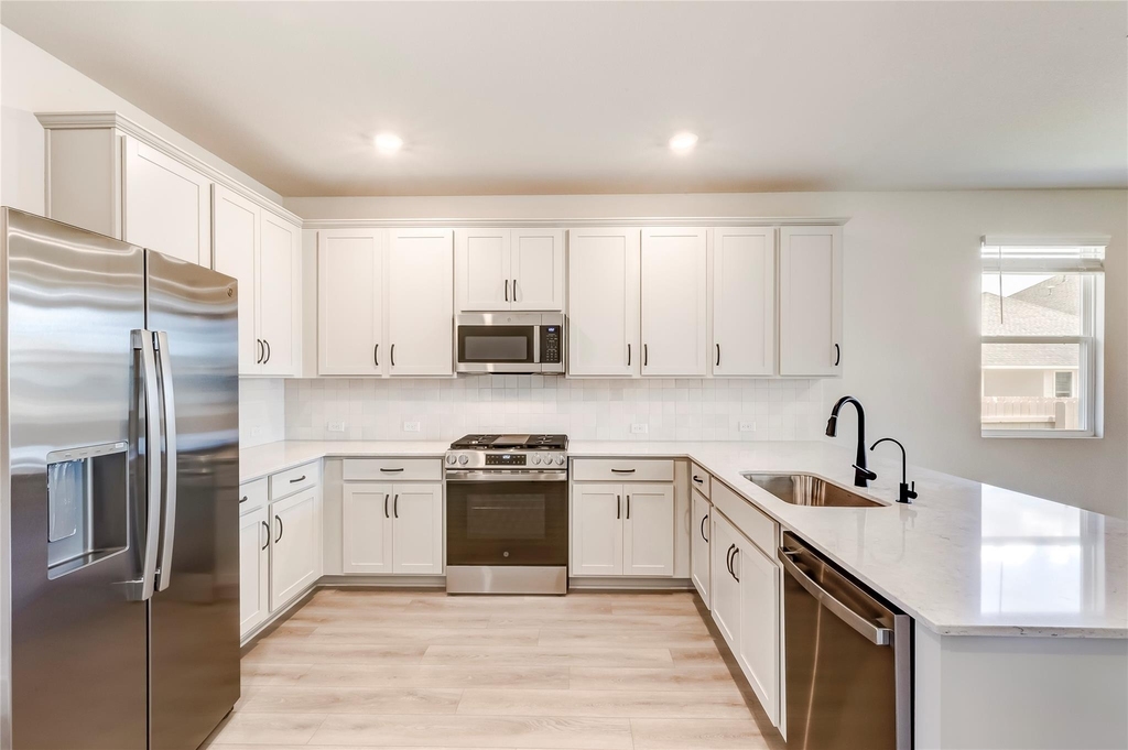 133 Silverleaf Spur - Photo 11