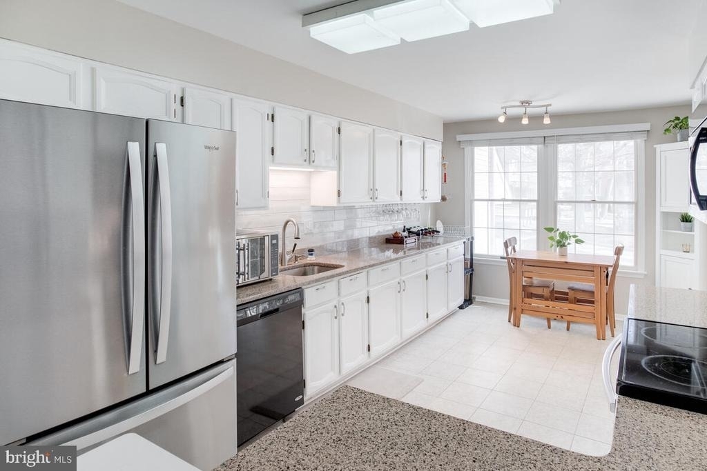 7263 Swan Point Way - Photo 6