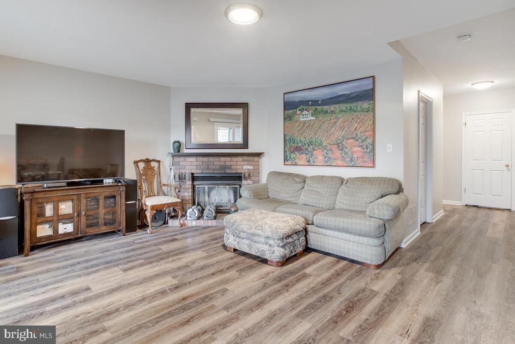 7263 Swan Point Way - Photo 32