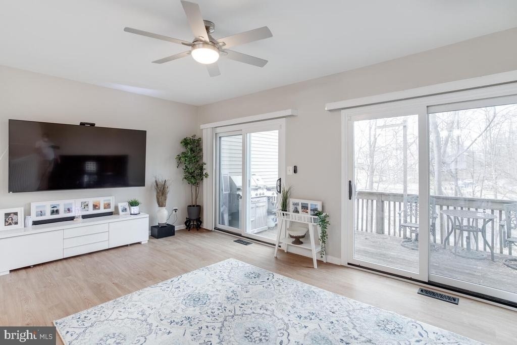 7263 Swan Point Way - Photo 14