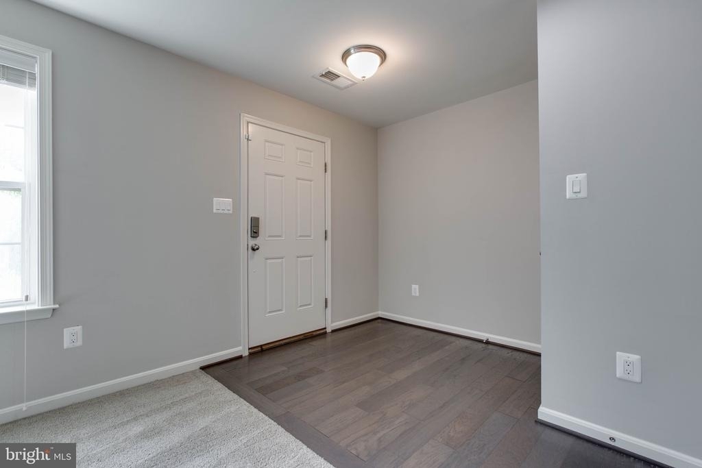 6227 Doctor Patel Drive - Photo 3