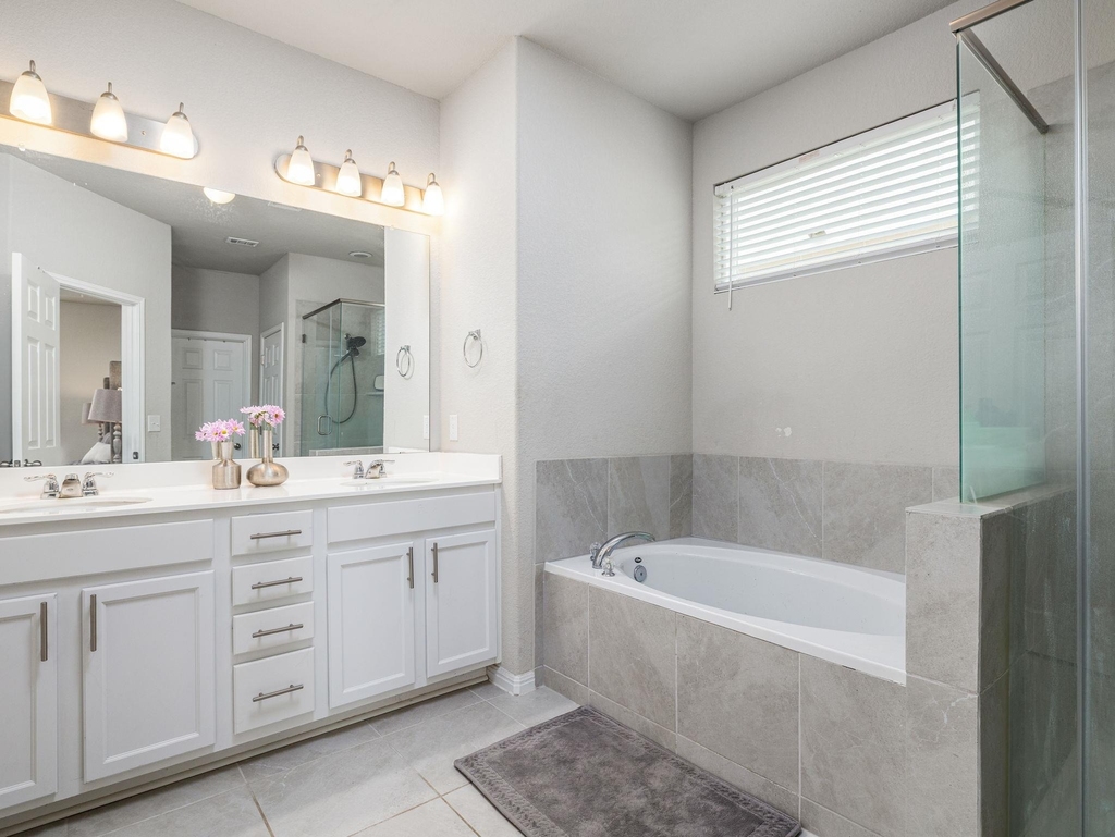 453 Arrowhead Vine St - Photo 11
