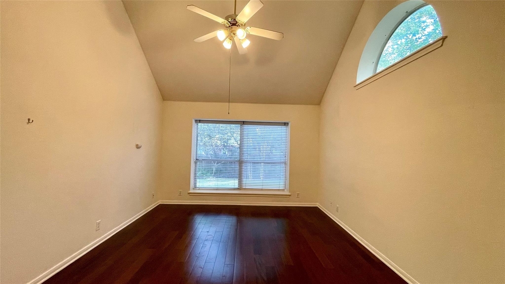 5320 Mabry Ct - Photo 6