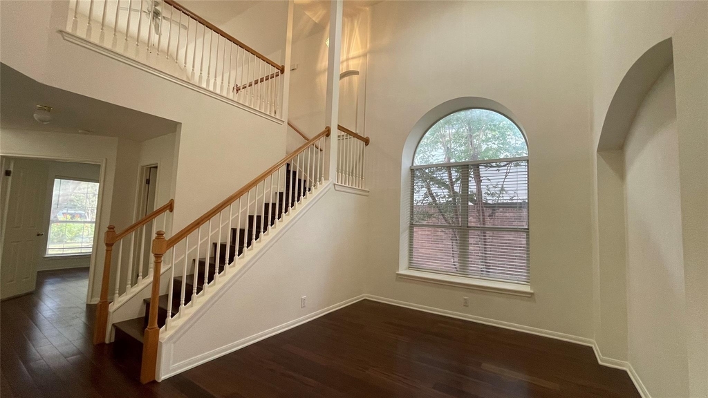 5320 Mabry Ct - Photo 4