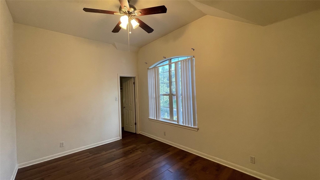 5320 Mabry Ct - Photo 14