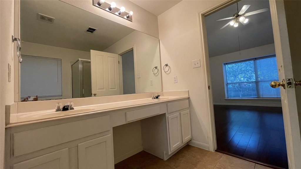 5320 Mabry Ct - Photo 9