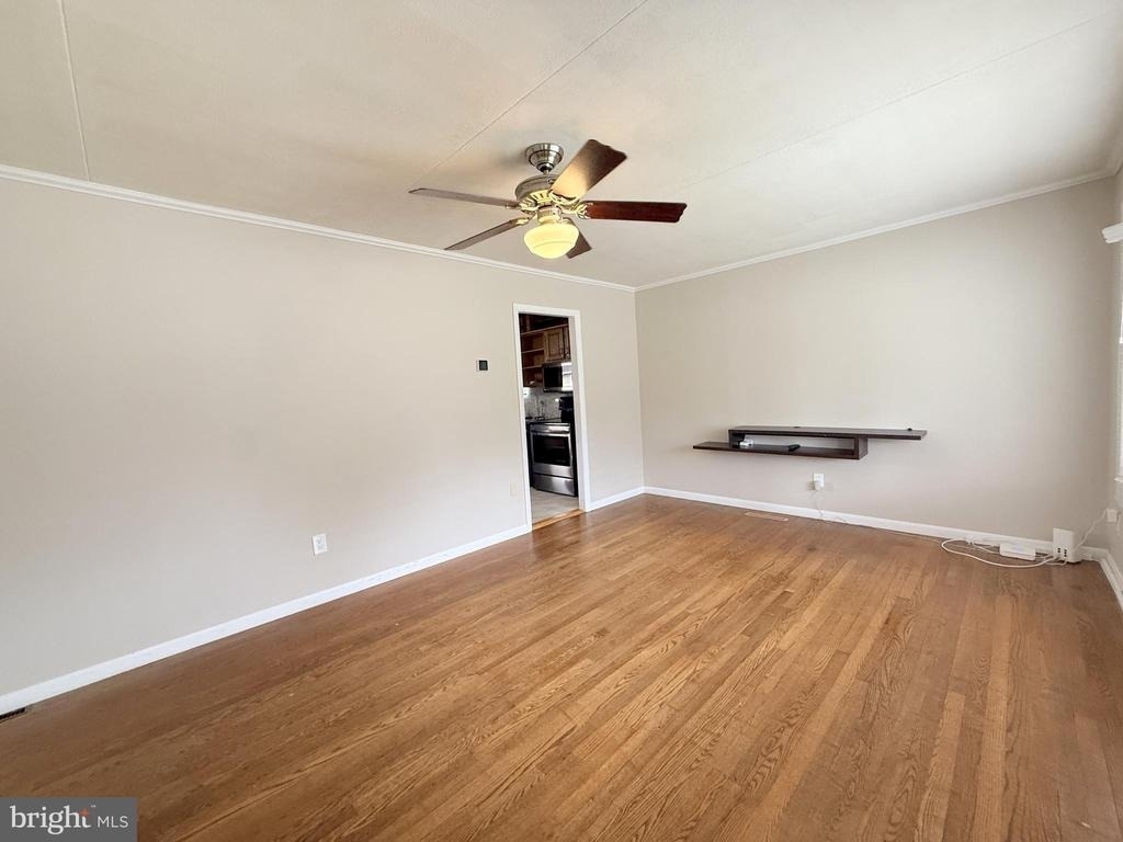 316 Queen Street - Photo 11