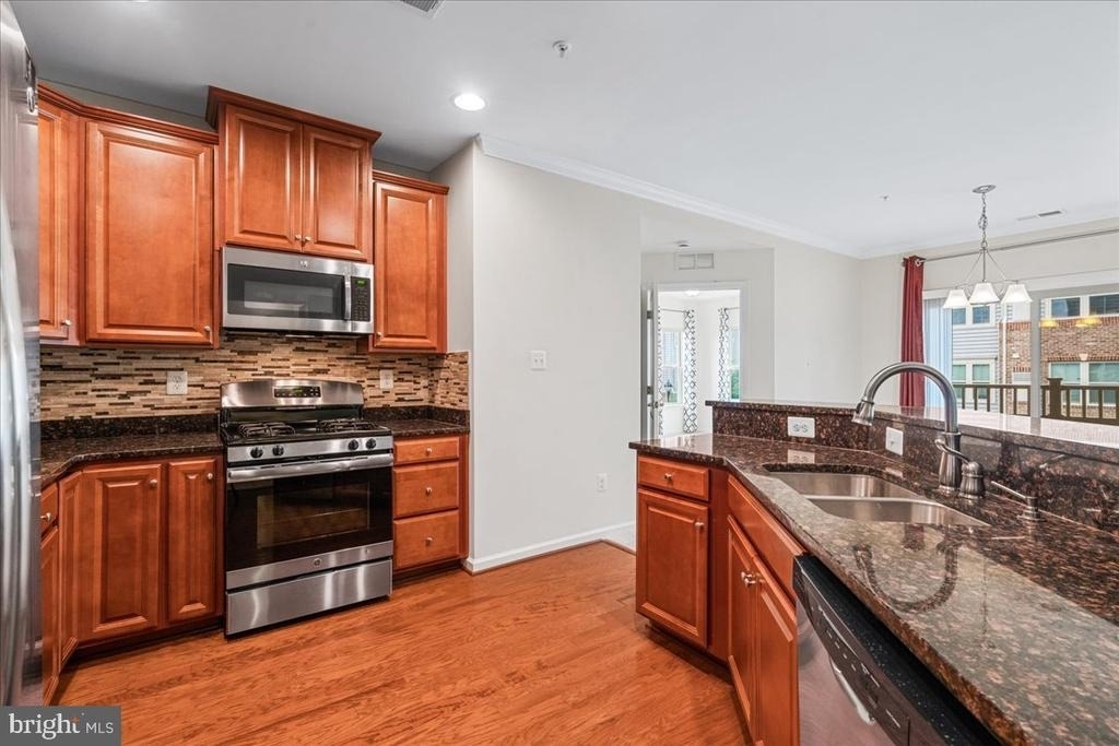 6511 Walcott Lane - Photo 12
