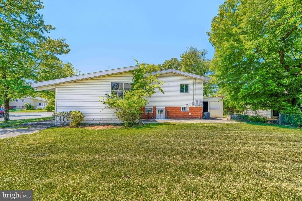 6901 Chippewa Drive - Photo 5