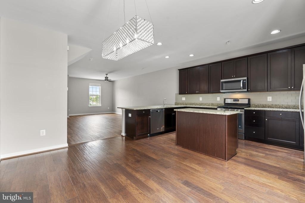 9442 Adelaide Lane - Photo 11