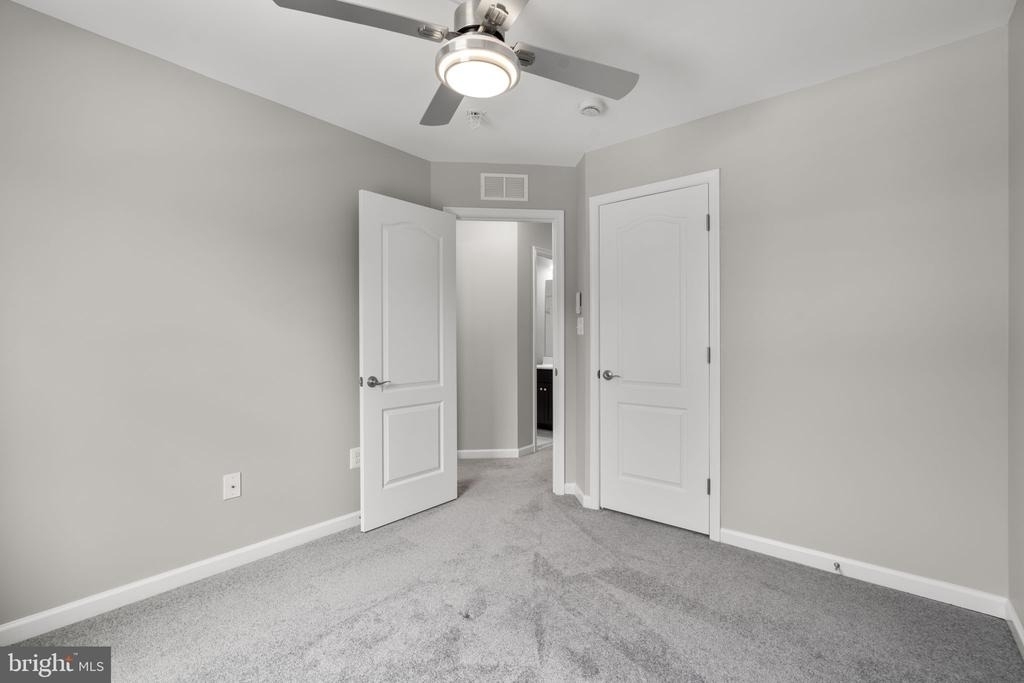 9442 Adelaide Lane - Photo 22