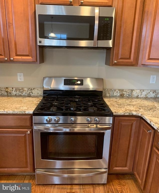 9325 Paragon Way - Photo 11