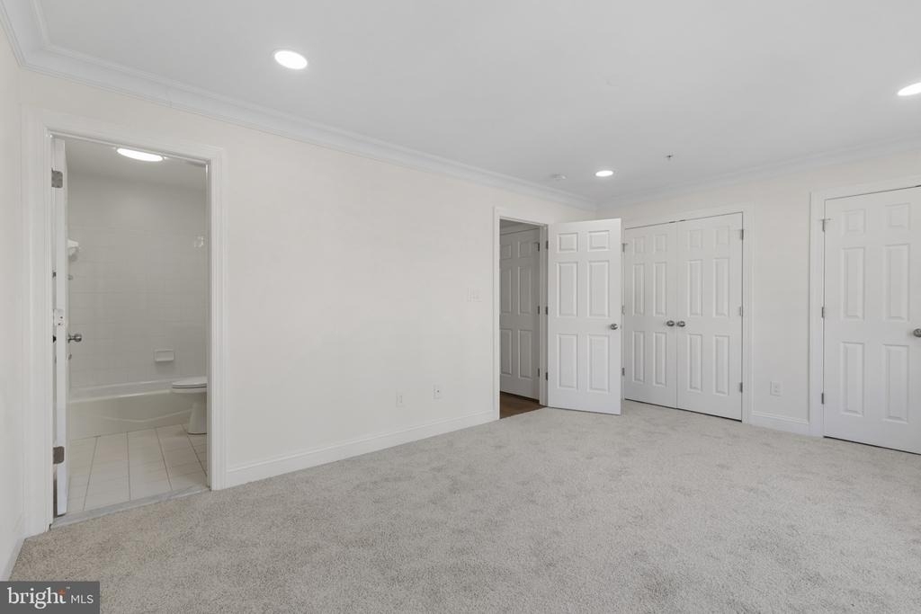 1256 Dockside Circle - Photo 17