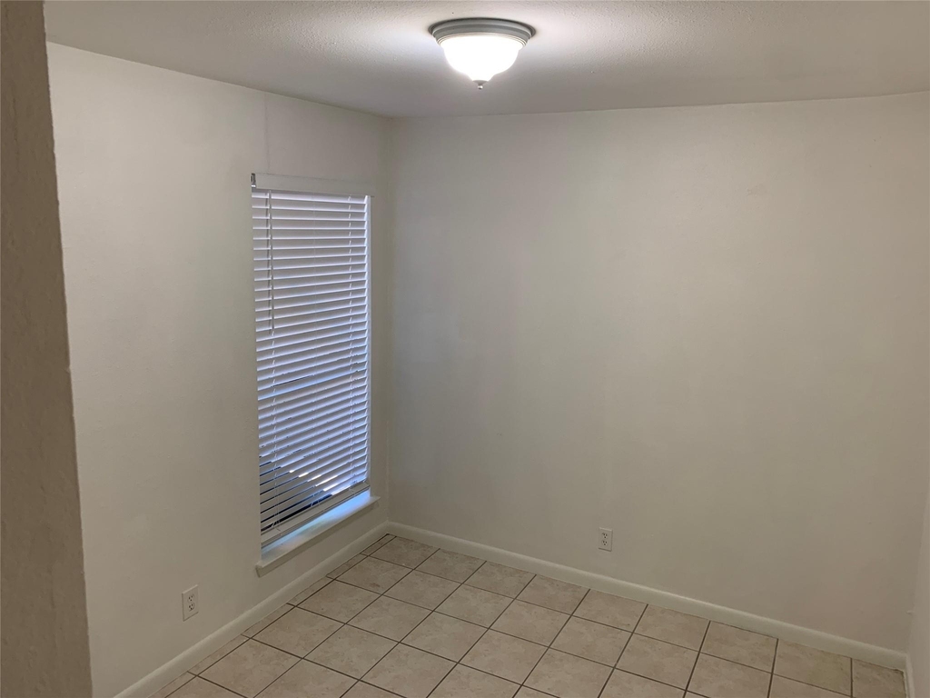 2708 S 1st St - Photo 13