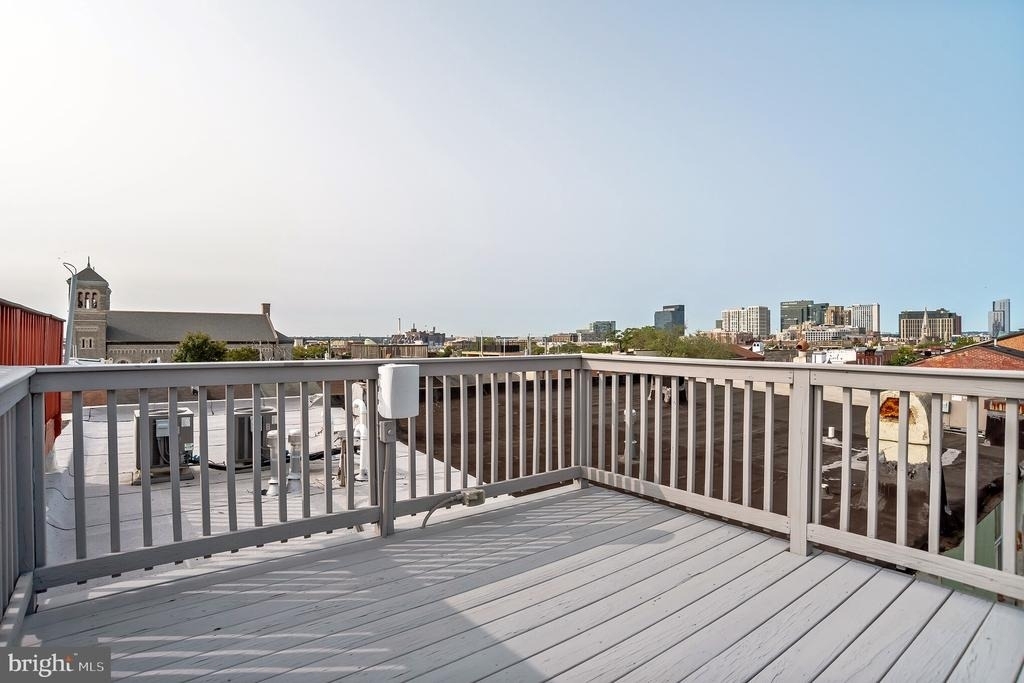 2038 Gough Street - Photo 26
