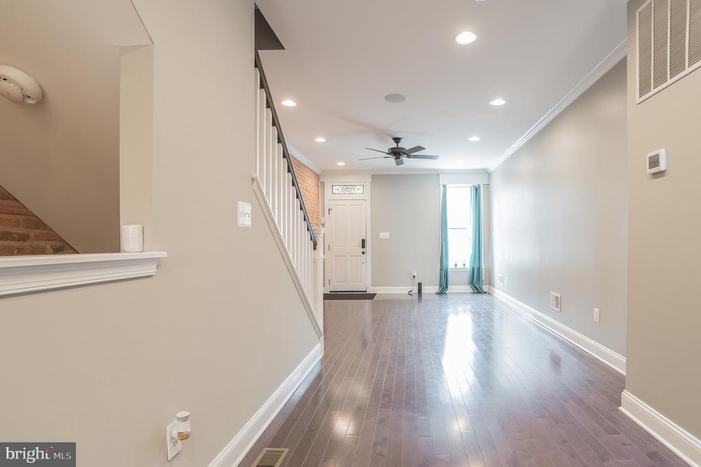 2038 Gough Street - Photo 5