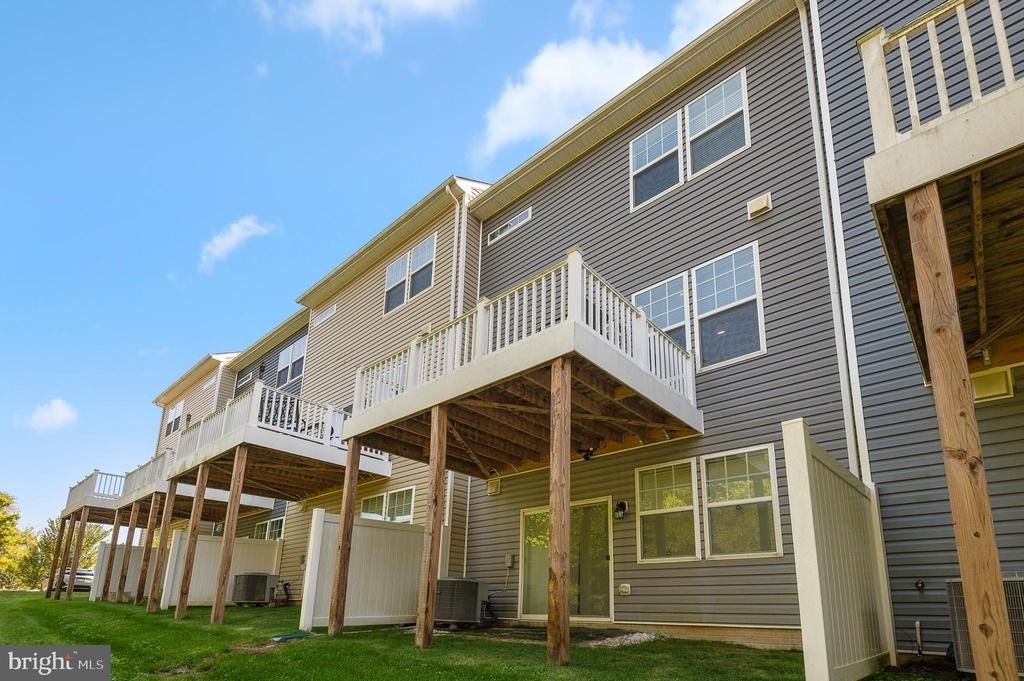 1010 Tuscany Lane - Photo 33