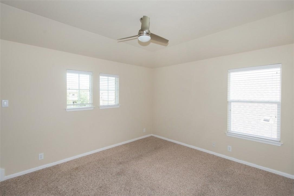 1902 Laminar Creek Rd - Photo 26